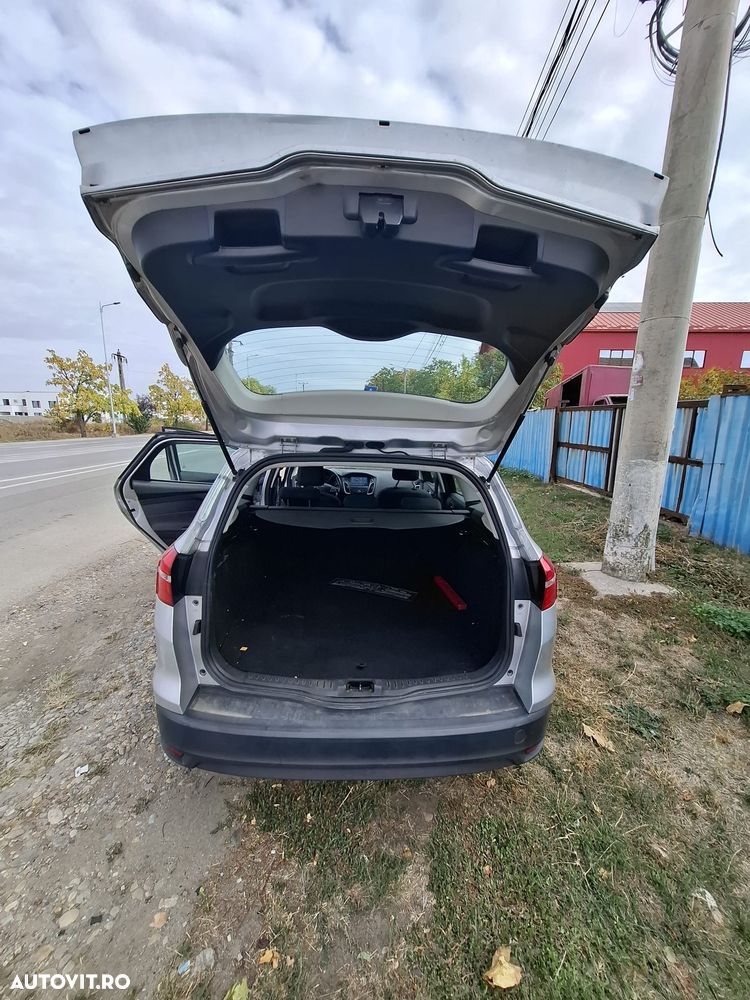 Ford Focus - 9