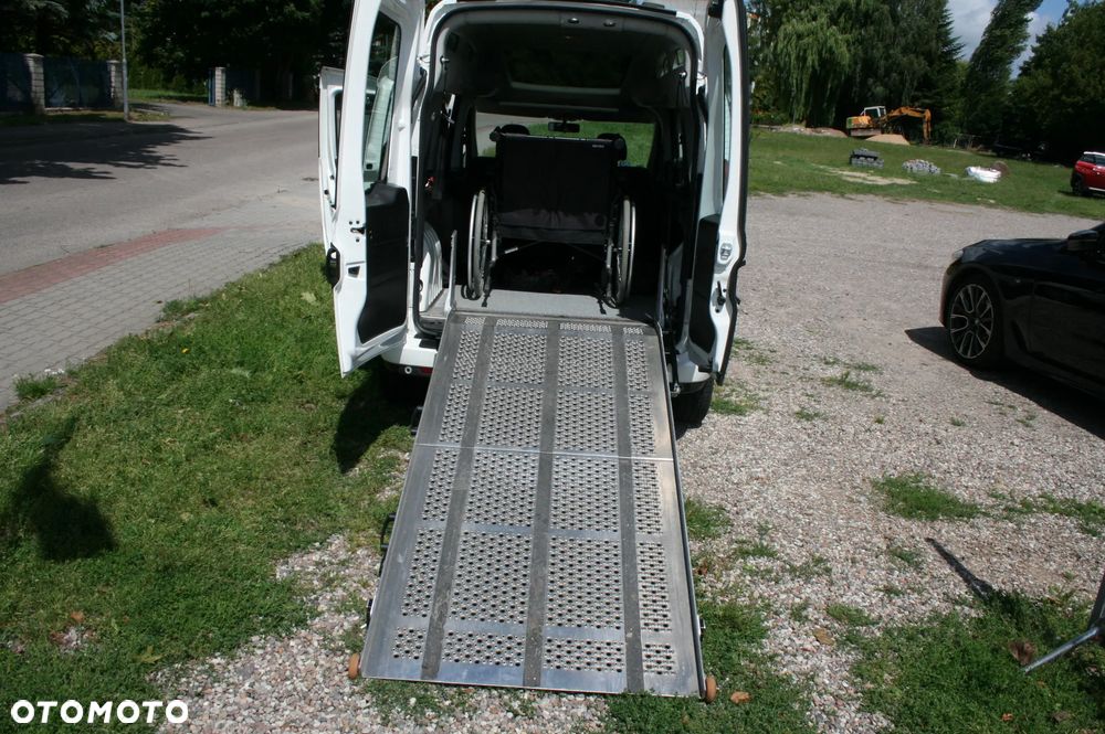 Fiat Doblo 1.6 Multijet 16V Lounge - 17