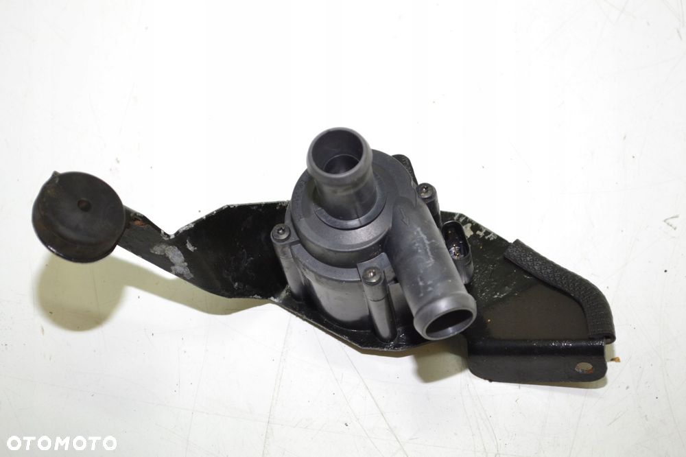 AUDI A5 POMPA DODATKOWA WODY OGRZEWANIE POSTOJOWE 7.01713.06.0 - 2