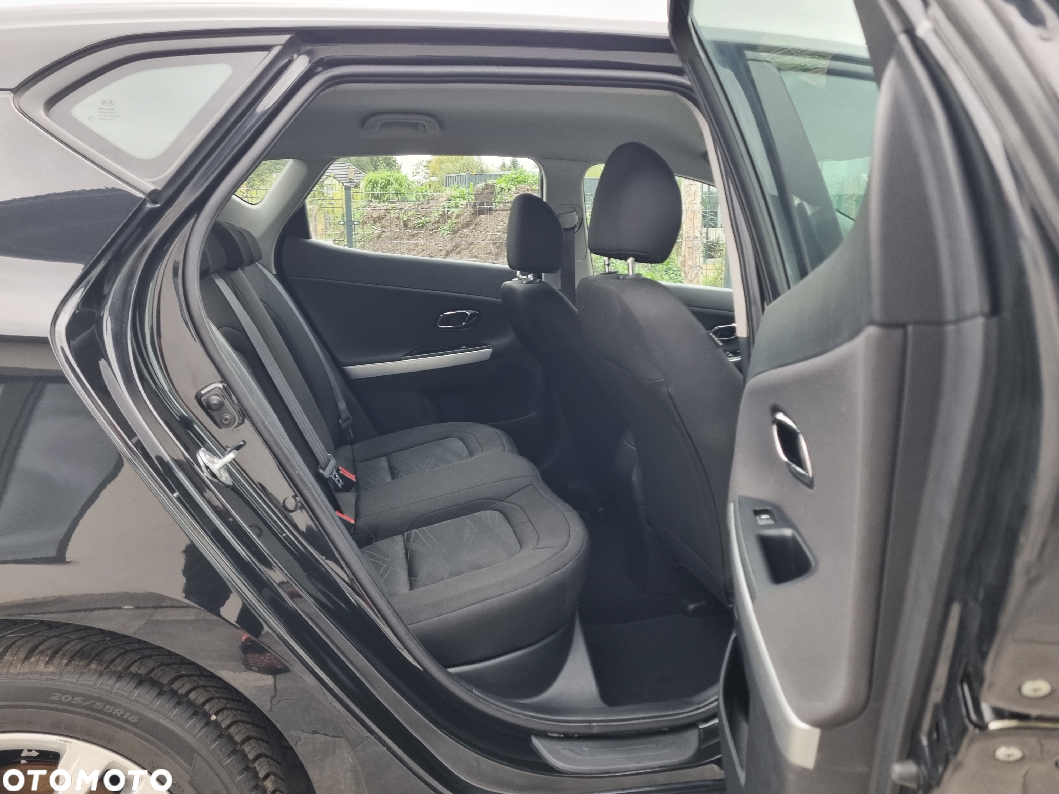 Kia Ceed 1.4 CVVT Attract - 24