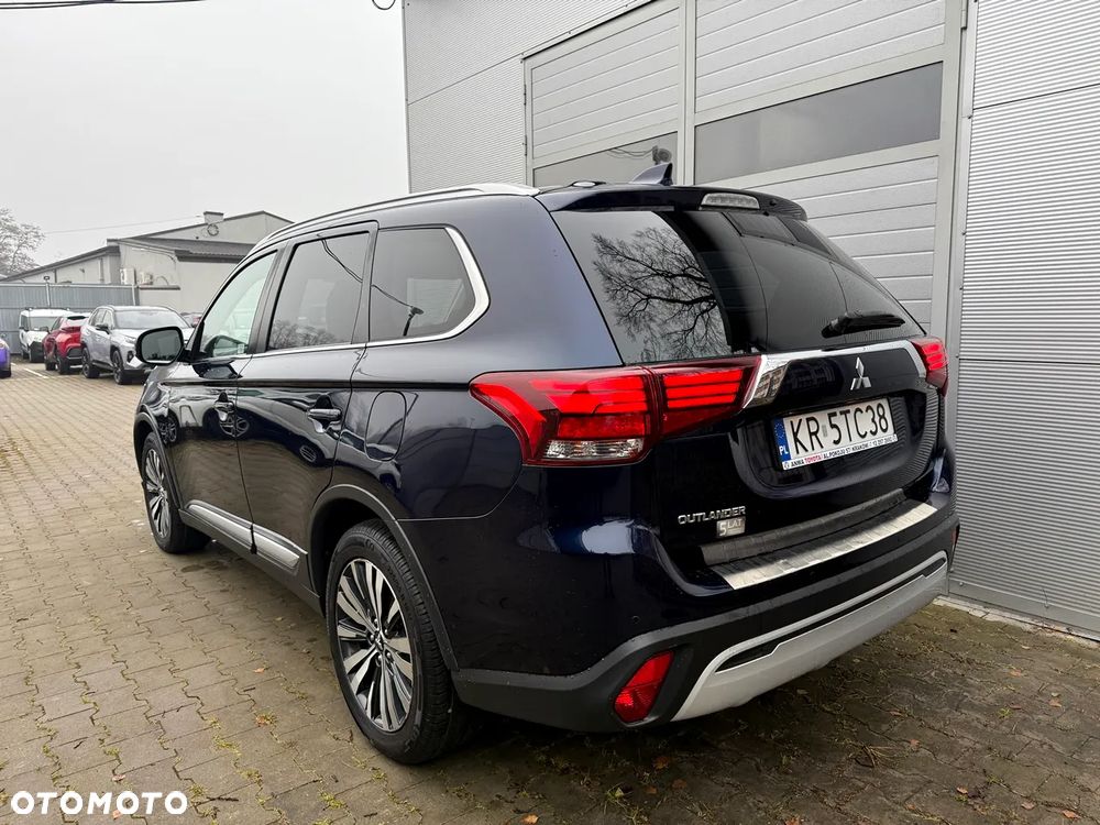 Mitsubishi Outlander 2.0 Intense + SDA 4WD CVT - 7