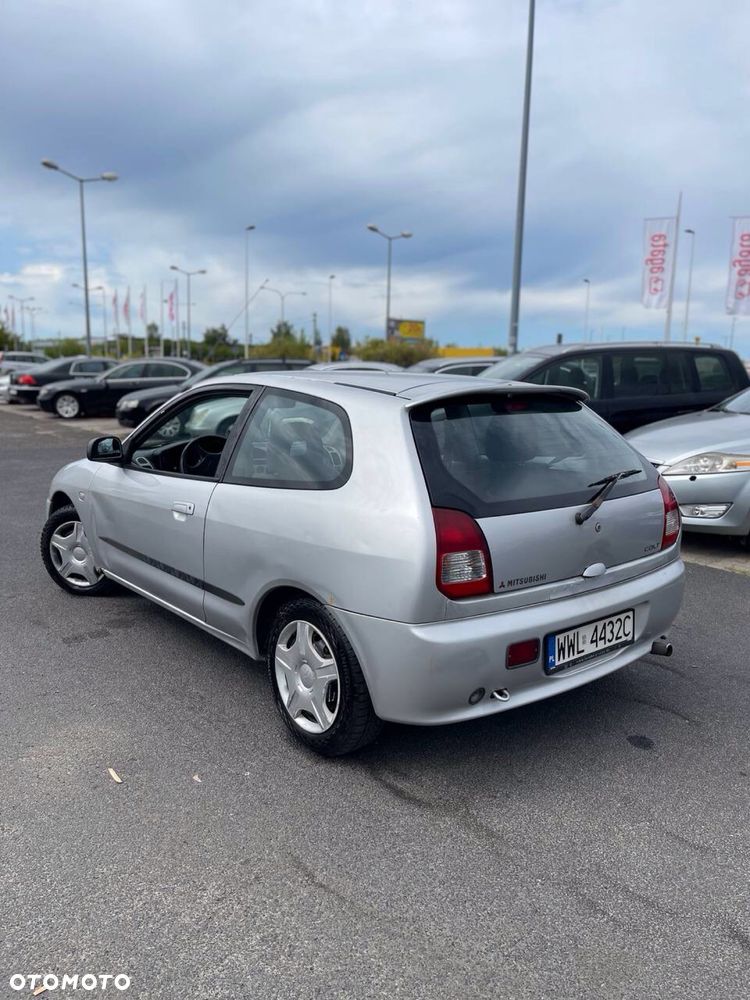 Mitsubishi Colt - 6