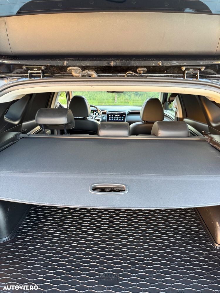 Hyundai Tucson 1.6 CRDi 48V-Hybrid 4WD DCT Select - 17