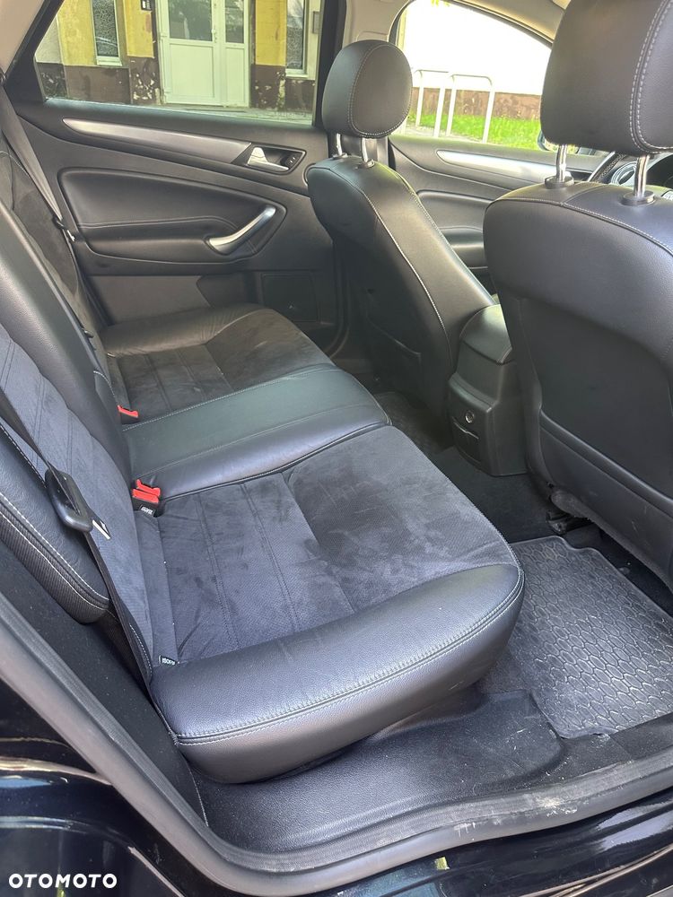 Ford Mondeo 1.6 TDCi Titanium - 12