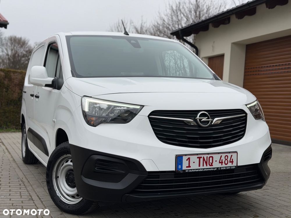 Opel COMBO - 37