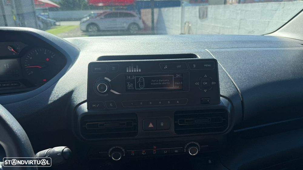 Peugeot Partner 1.6 BlueHDi L1 Premium 3L - 29