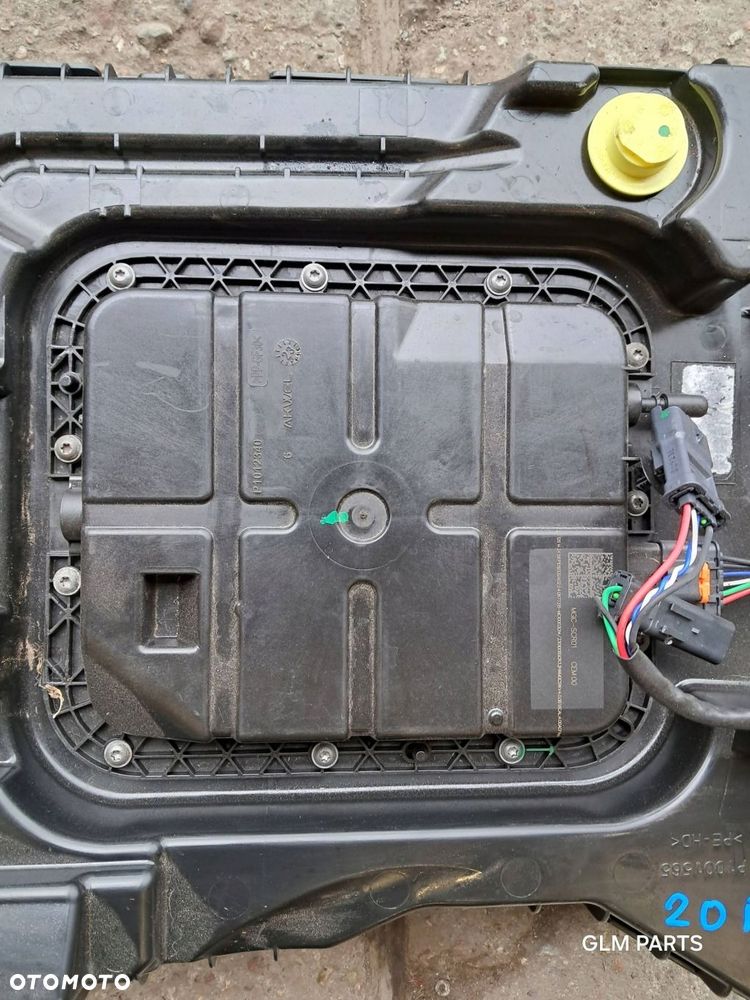 citroen c4 grand picasso ii 2.0 blue hdi zbiornik adblue 9818559280 - 4