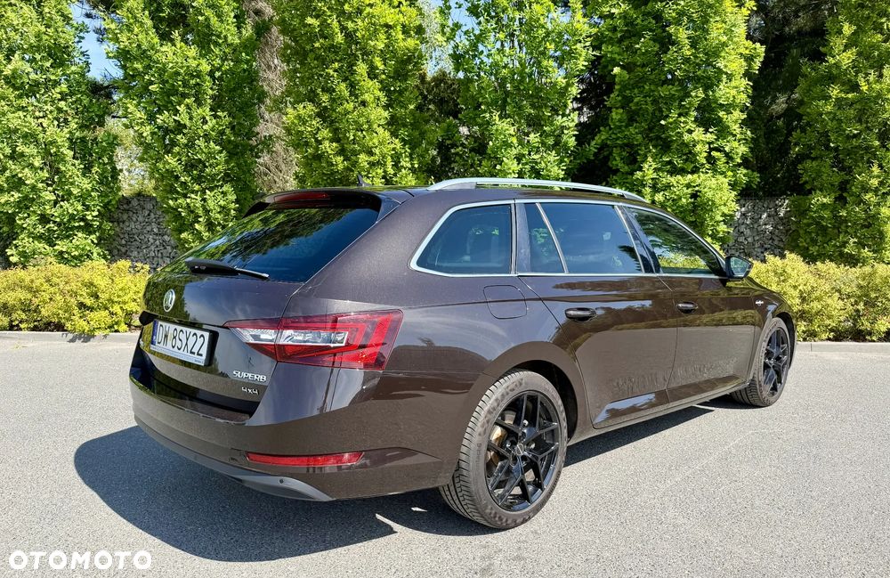 Skoda Superb 2.0 TDI SCR 4x4 L&K DSG - 13