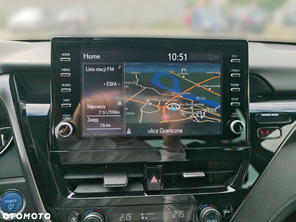 Toyota Camry 2.5 Hybrid Executive CVT - 20