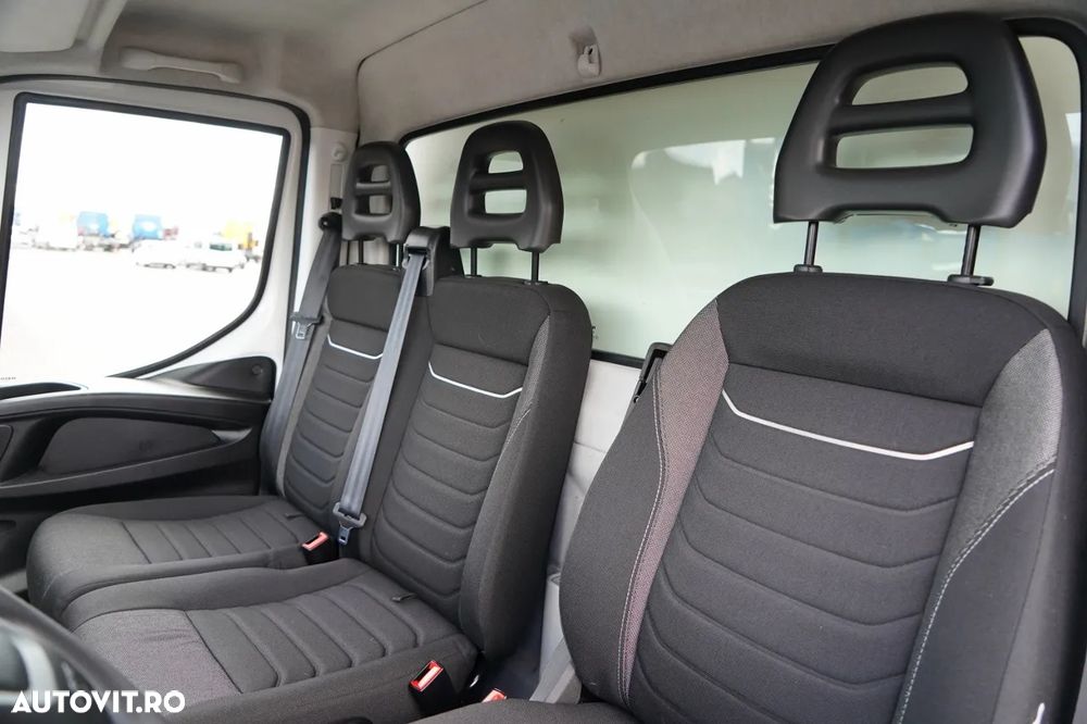 Iveco DAILY 35- 160 / KONTENER 4,3 M / WINDA DHOLLANDIA 750 KG / BLIŹNIAK / 3 MIEJSCA / SPROWADZONY / EURO 6 - 24