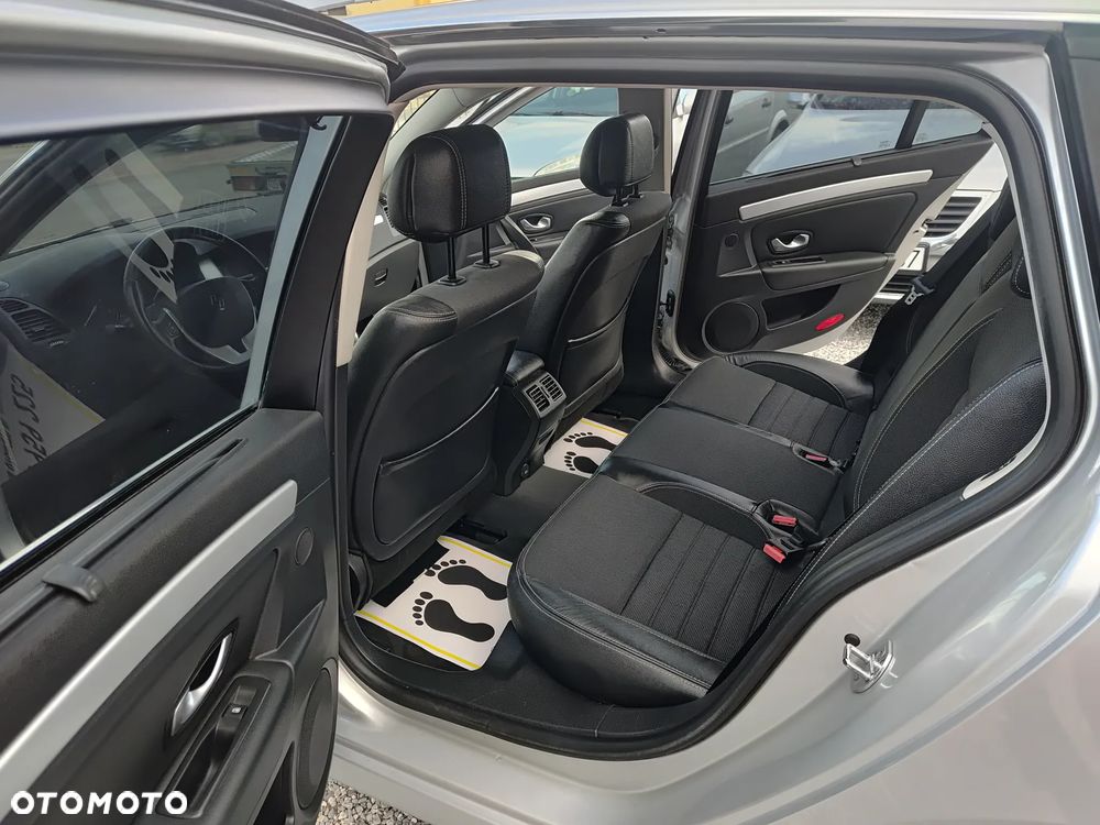 Renault Laguna ENERGY dCi 175 FAP Start & Stop Bose Edition - 20