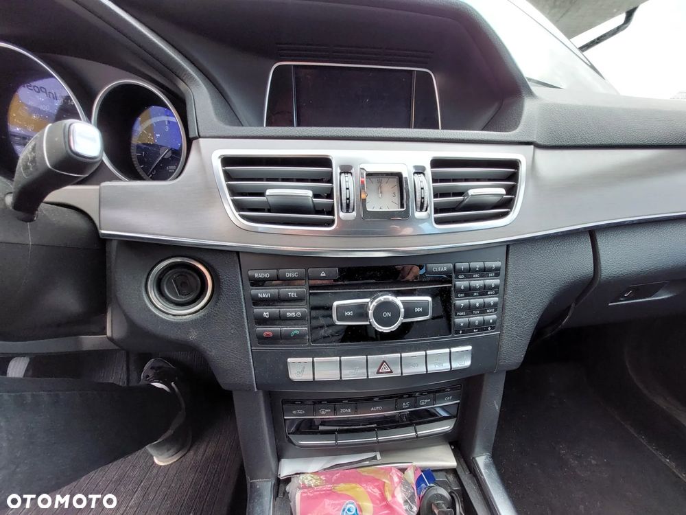 Mercedes-Benz Klasa E 200 BlueTEC 7G-TRONIC Avantgarde - 6