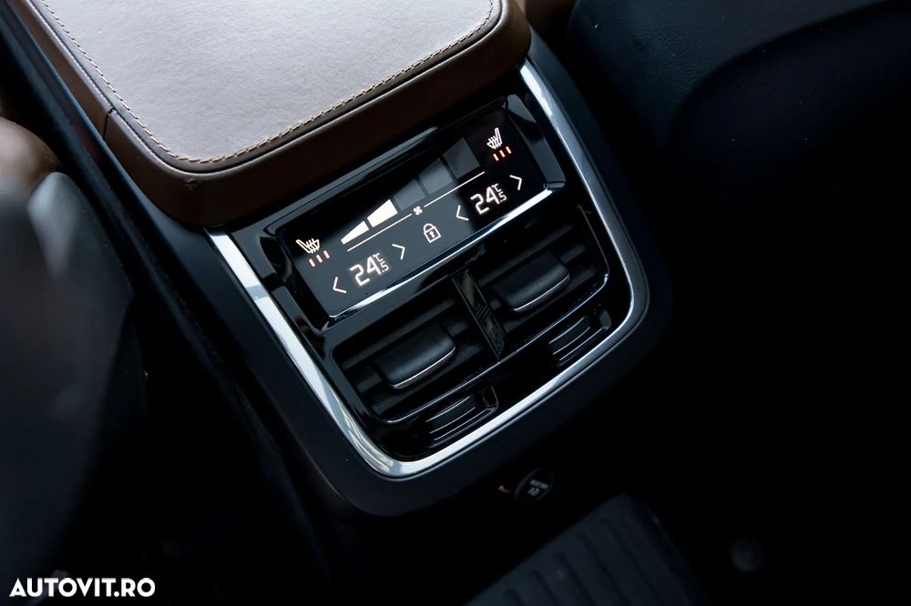 Volvo XC 90 T8 Twin Engine AWD Inscription - 36