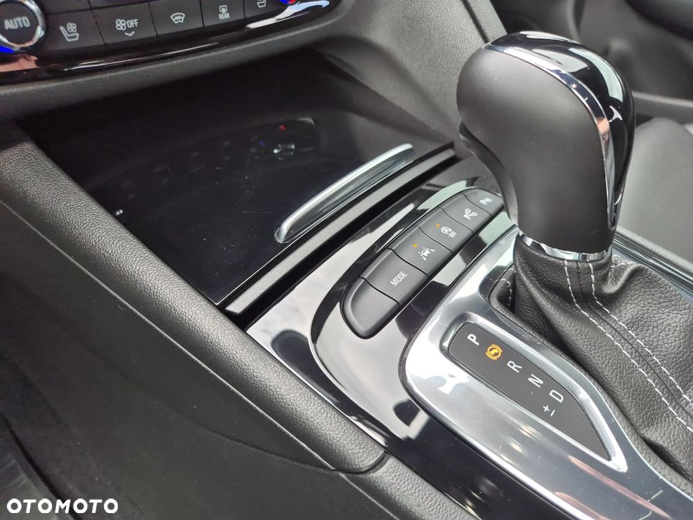 Opel Insignia 2.0 CDTI Ultimate S&S - 19