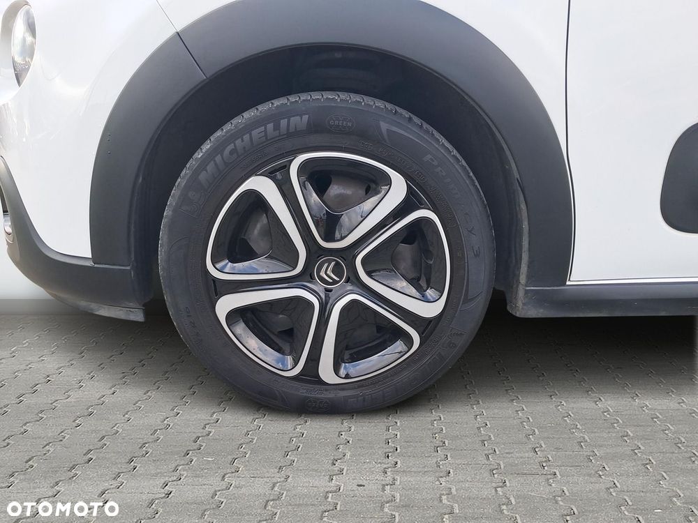 Citroën C3 1.2 PureTech Shine - 18