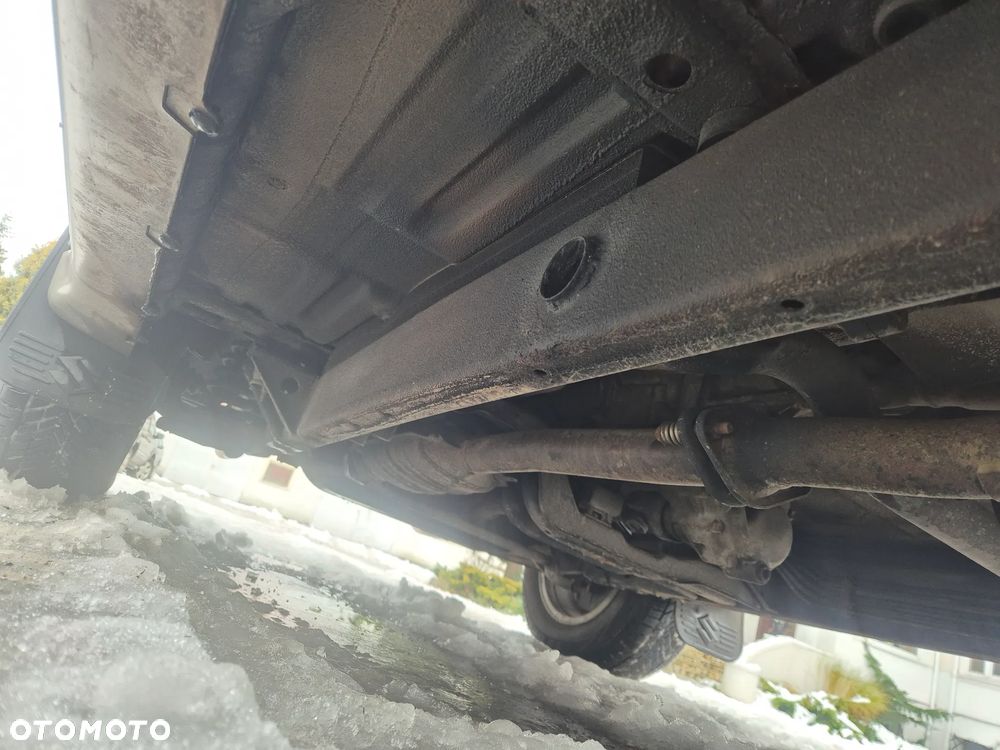 Suzuki Grand Vitara - 14