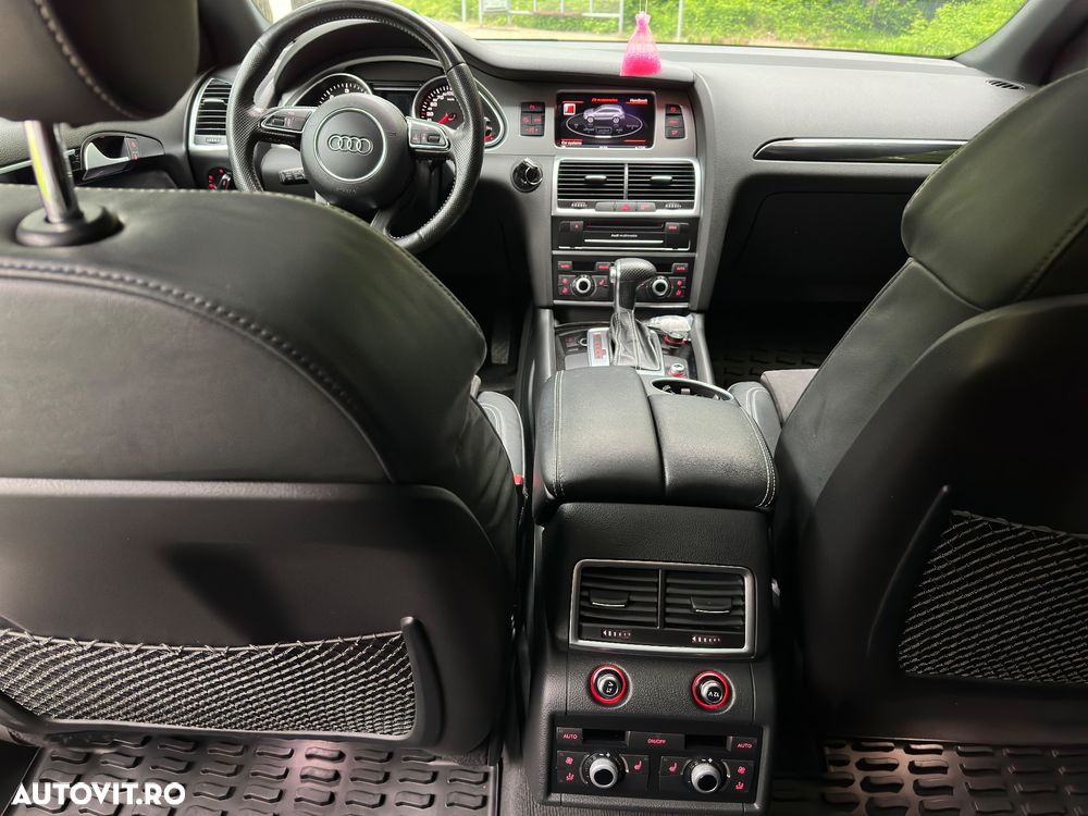Audi Q7 - 7
