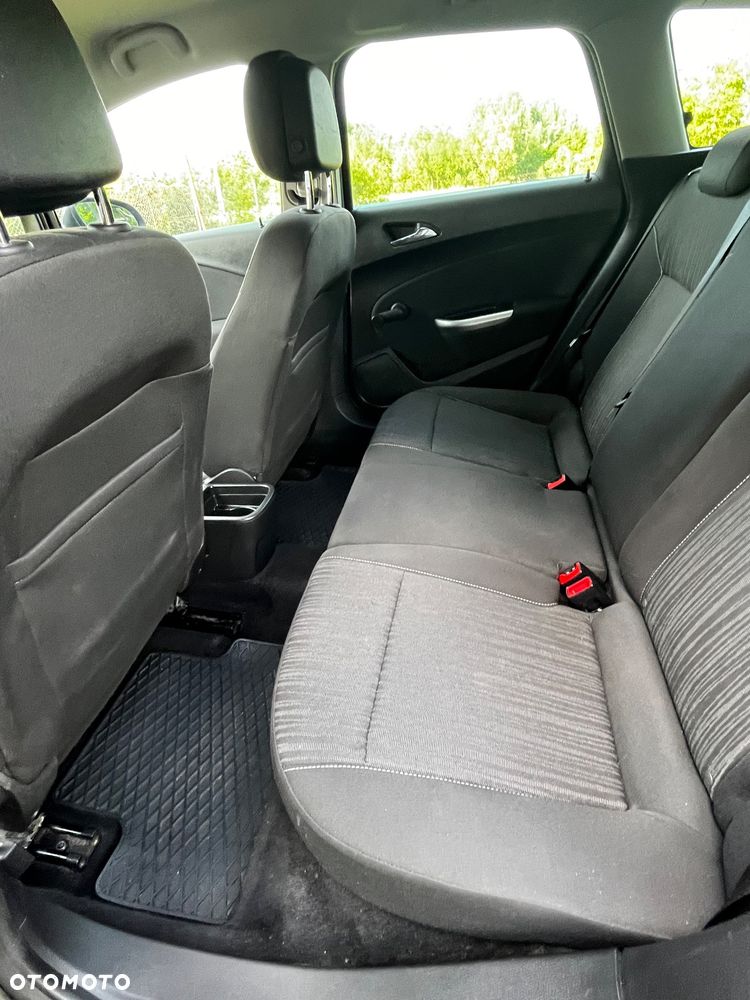 Opel Astra 1.4 Turbo - 14