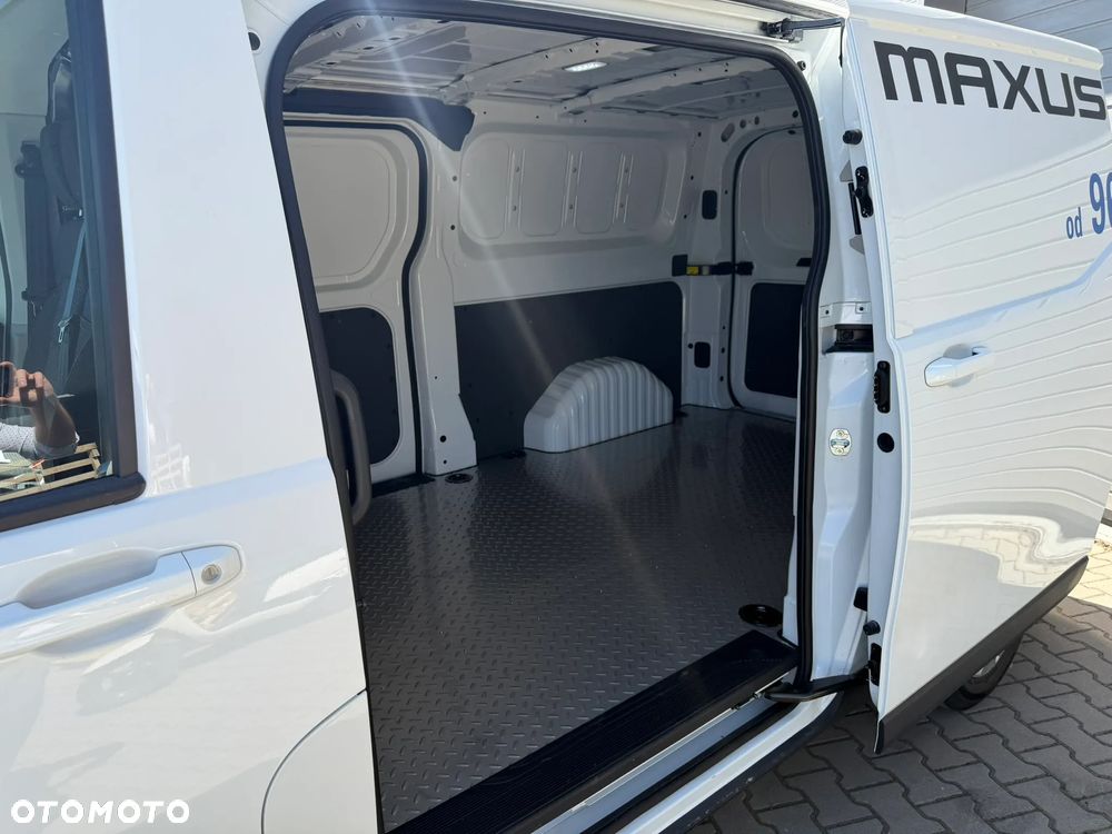 Maxus Deliver 7 - 13
