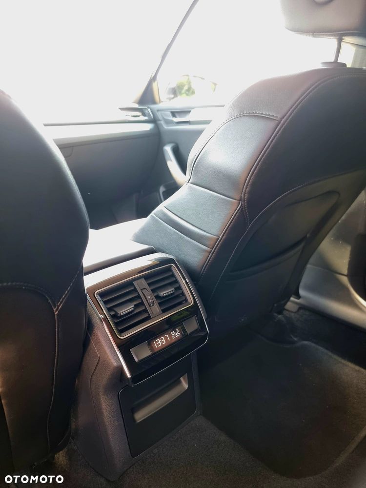 Skoda Superb 2.0 TDI Ambition DSG - 12