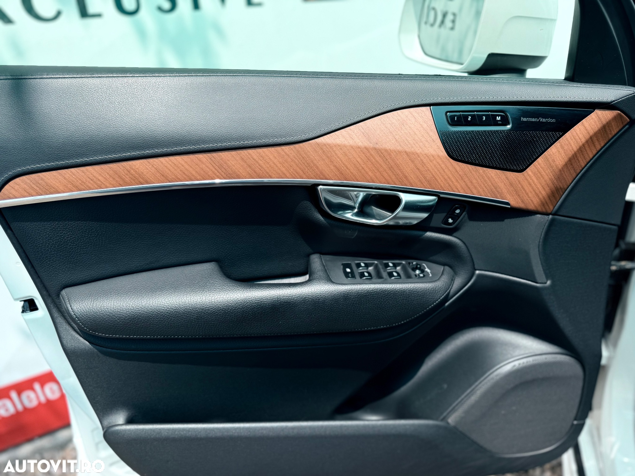 Volvo XC 90 T8 AWD Recharge Geartronic Inscription - 13