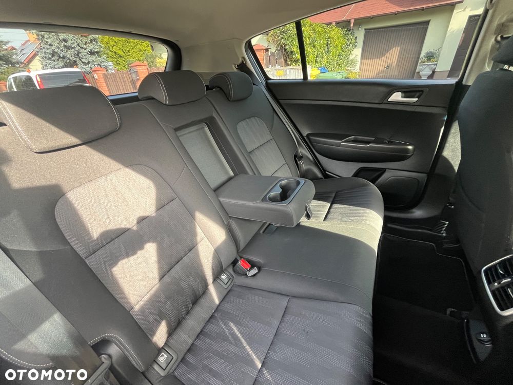 Kia Sportage 1.6 GDI 2WD VISION - 16