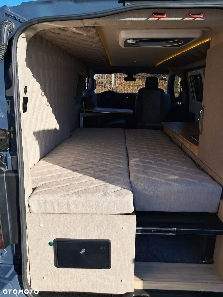 Peugeot Expert Campervan 2 os. VIP Max Fan. WC. LifeP04. Zabudowa VIP - 21