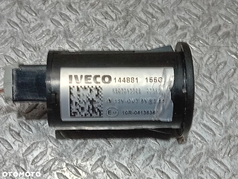 gniazdo ładowarki Iveco Daily 2016 5802012268 - 2