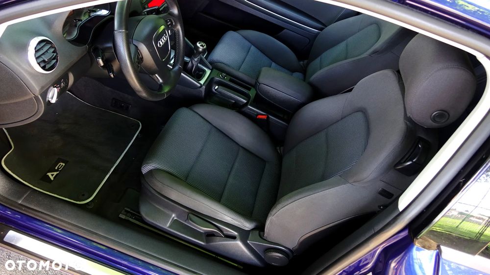Audi A3 3-drzwiowe 1.4 TFSI Ambiente - 4