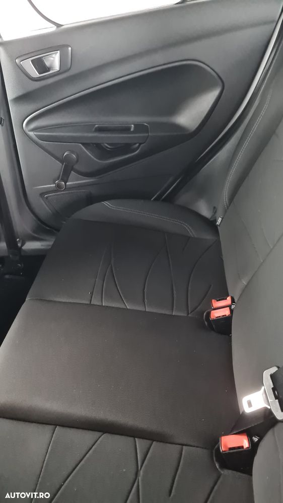 Ford Fiesta - 5