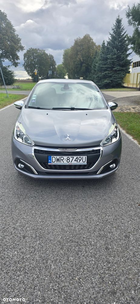 Peugeot 208 PureTech 82 Stop & Start Signature - 1