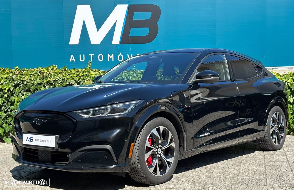 Ford Mustang Mach-E AWD PREMIUM - 4