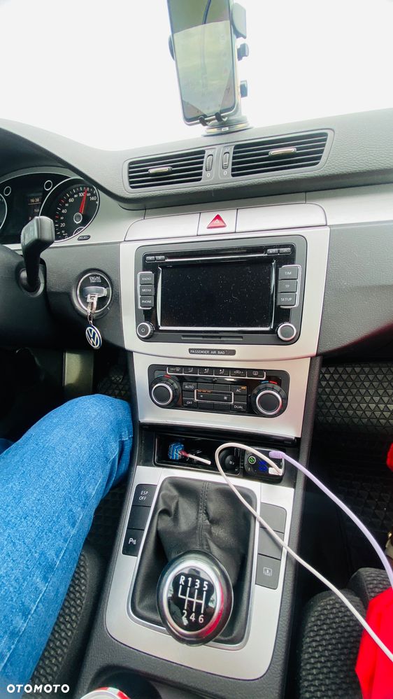 Volkswagen Passat - 14