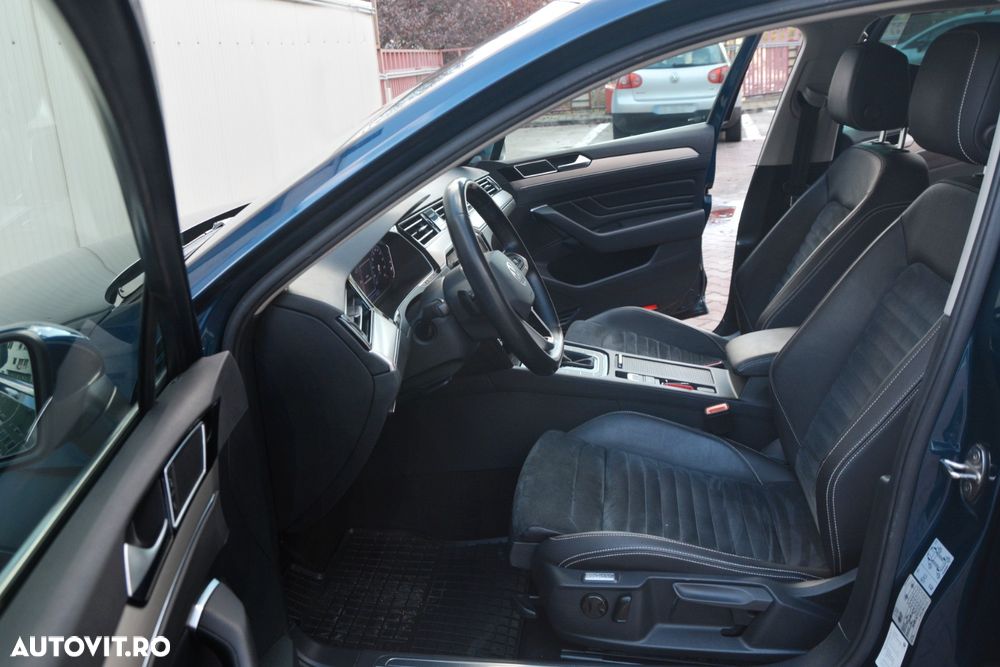 Volkswagen Passat Alltrack - 19