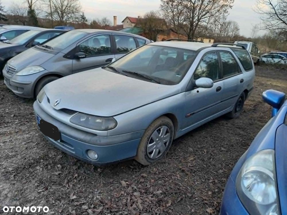 Części do Renault LAGUNA I KOMBI 1999 1.6 BENZYNA - 1