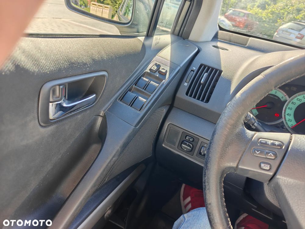 Toyota Corolla 2.0 D-4D Terra - 24