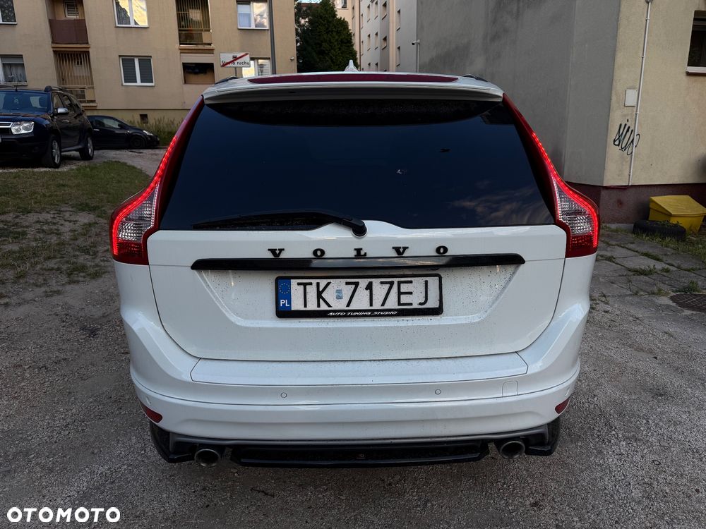 Volvo XC 60 D4 Drive-E R-Design Momentum - 9