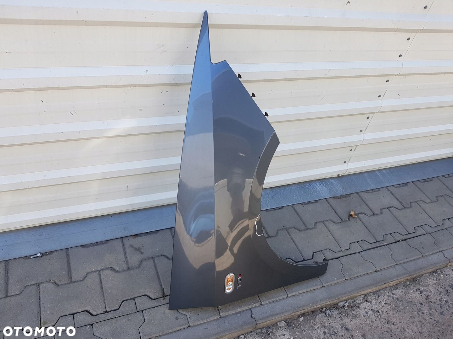 SEAT IBIZA 4 IV 6J 08-17r BŁOTNIK PRAWY PRZÓD LX7R - 2