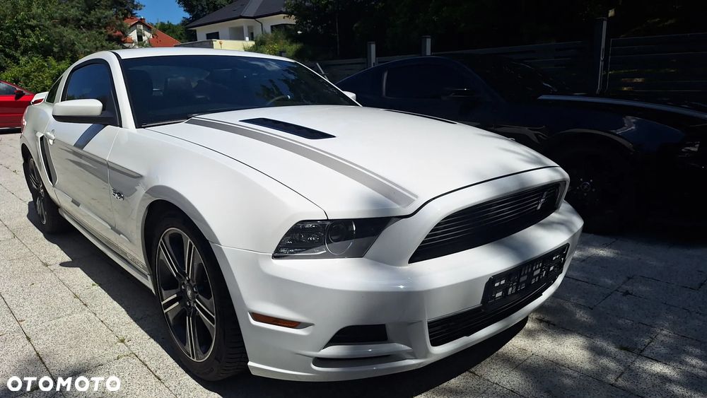 Ford Mustang 5.0 V8 GT Premium - 2