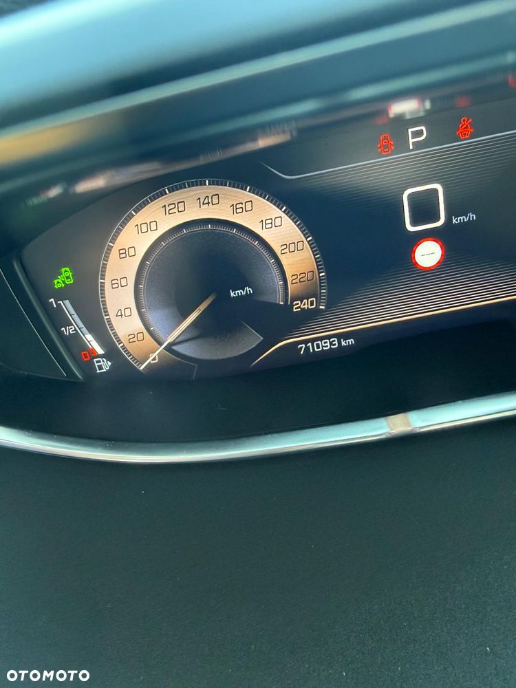 Peugeot 3008 BlueHDi 180 Stop & Start EAT6 GT - 14