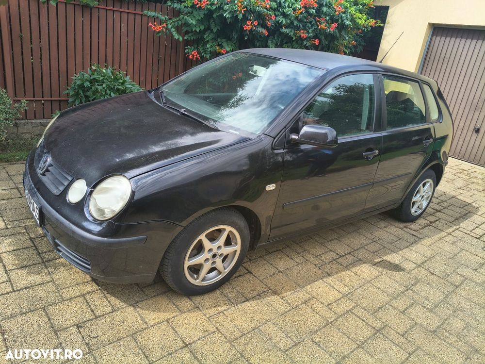 Volkswagen Polo - 2