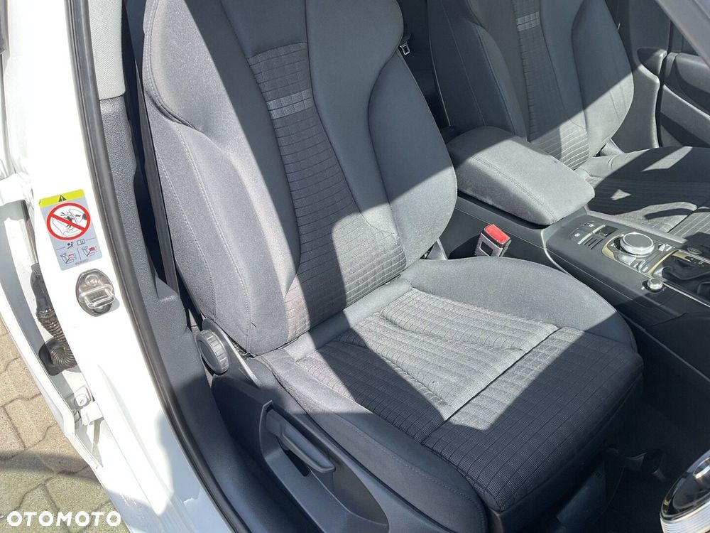 Audi A3 Sportback - 10