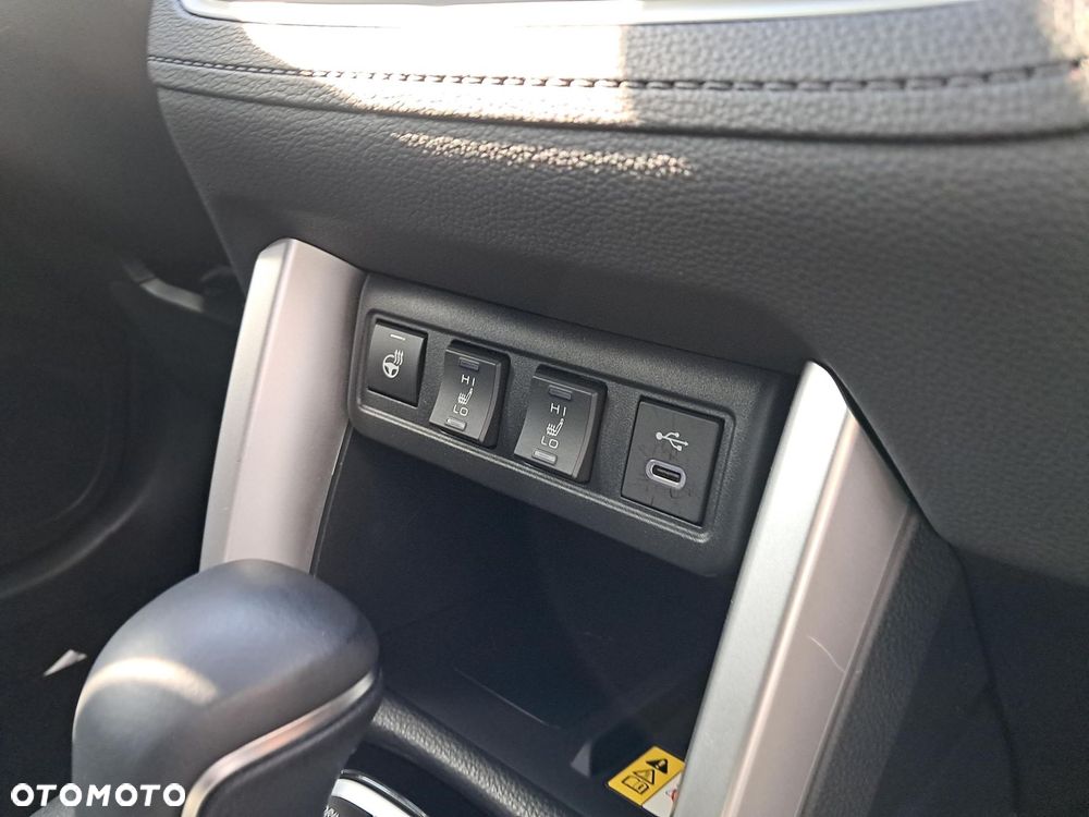 Toyota Corolla Cross 2.0 Hybrid Executive - 23