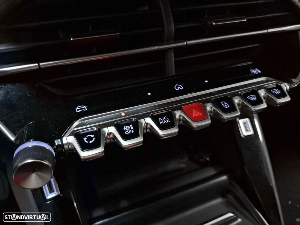 Peugeot e-208 51 kWh Allure - 19