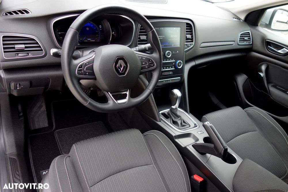 Renault Megane BLUE dCi 115 EDC BUSINESS EDITION - 8