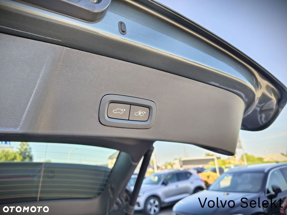 Volvo XC 40 - 21