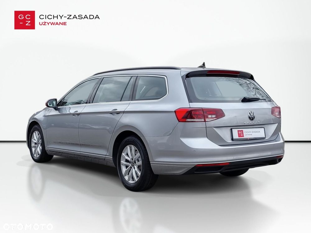 Volkswagen Passat Variant 2.0 TDI EVO Business DSG - 3