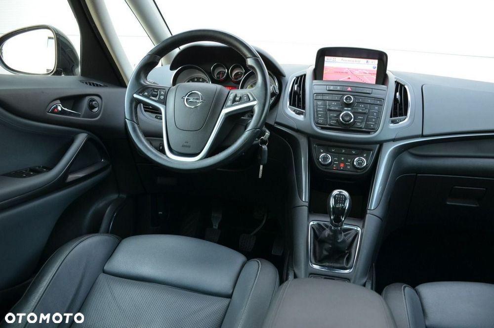 Opel Zafira - 30