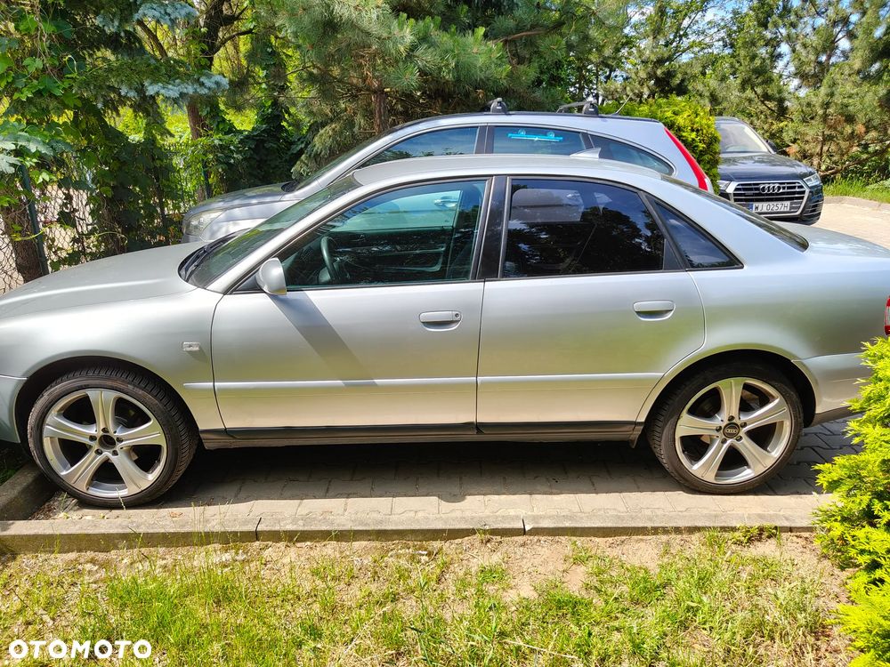 Audi A4 Limousine 1.8 - 1