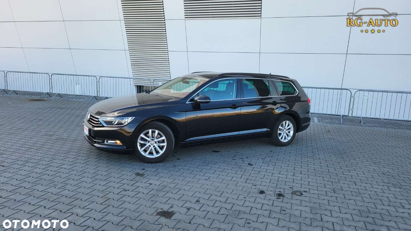 Volkswagen Passat - 14